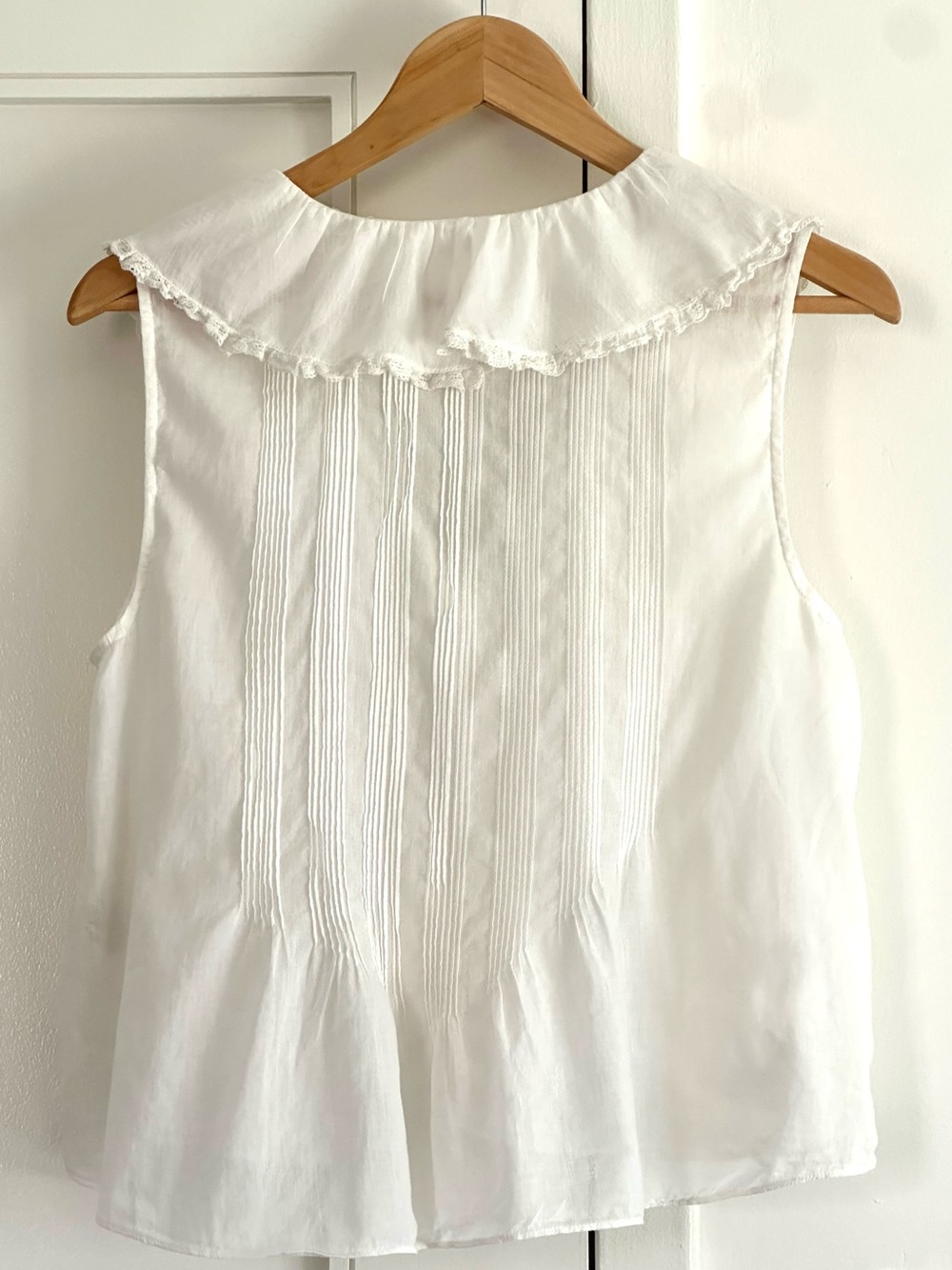 DÔEN Ivory "Salt" Hilda Sleeveless Pintuck Ruffle Blouse Romantic Cotton S - Picture 3 of 10